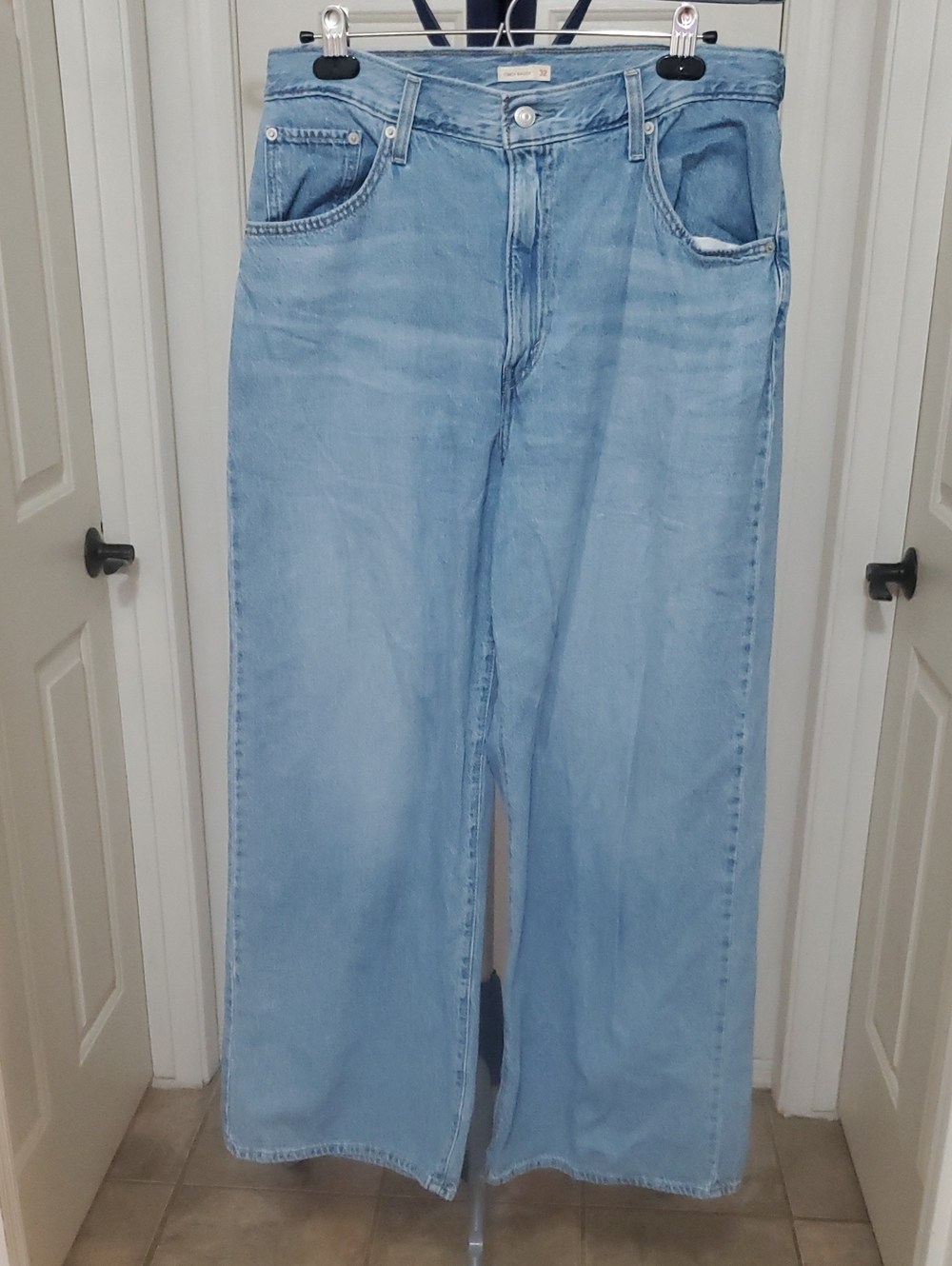 Levi's Light Blue Relaxed Wide-Leg Men's Jeans